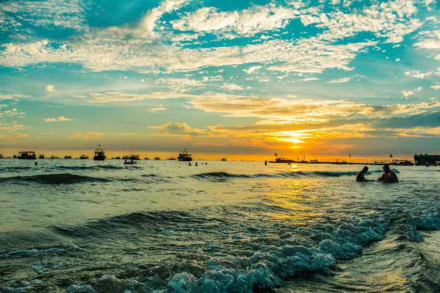 假日文旅彰显“流动的中国”“繁荣的中国” - 耀途希冀旅游网