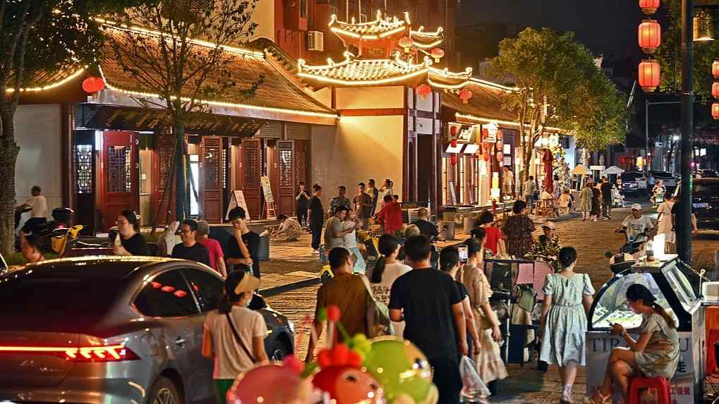 时髦“夜时光”燃动夏日夜游热力 消费“新宠”激活经济新引擎 - 耀途希冀旅游网