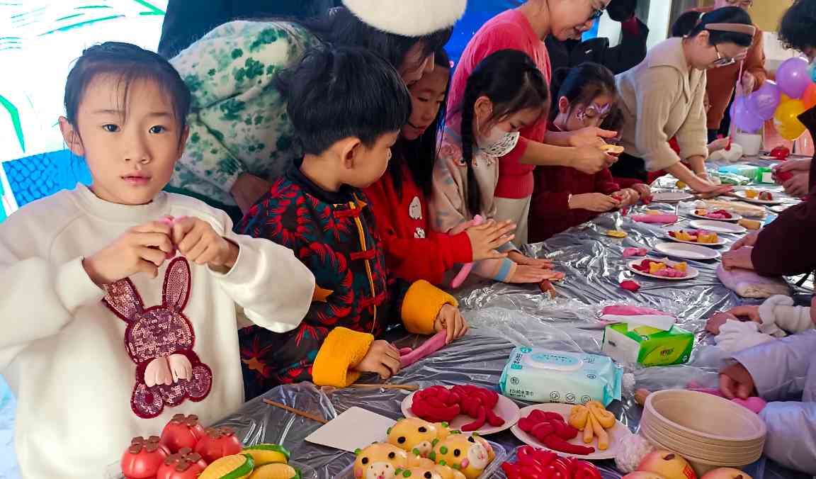 非遗技艺进课堂 传统手工艺焕发新活力 - 耀途希冀旅游网