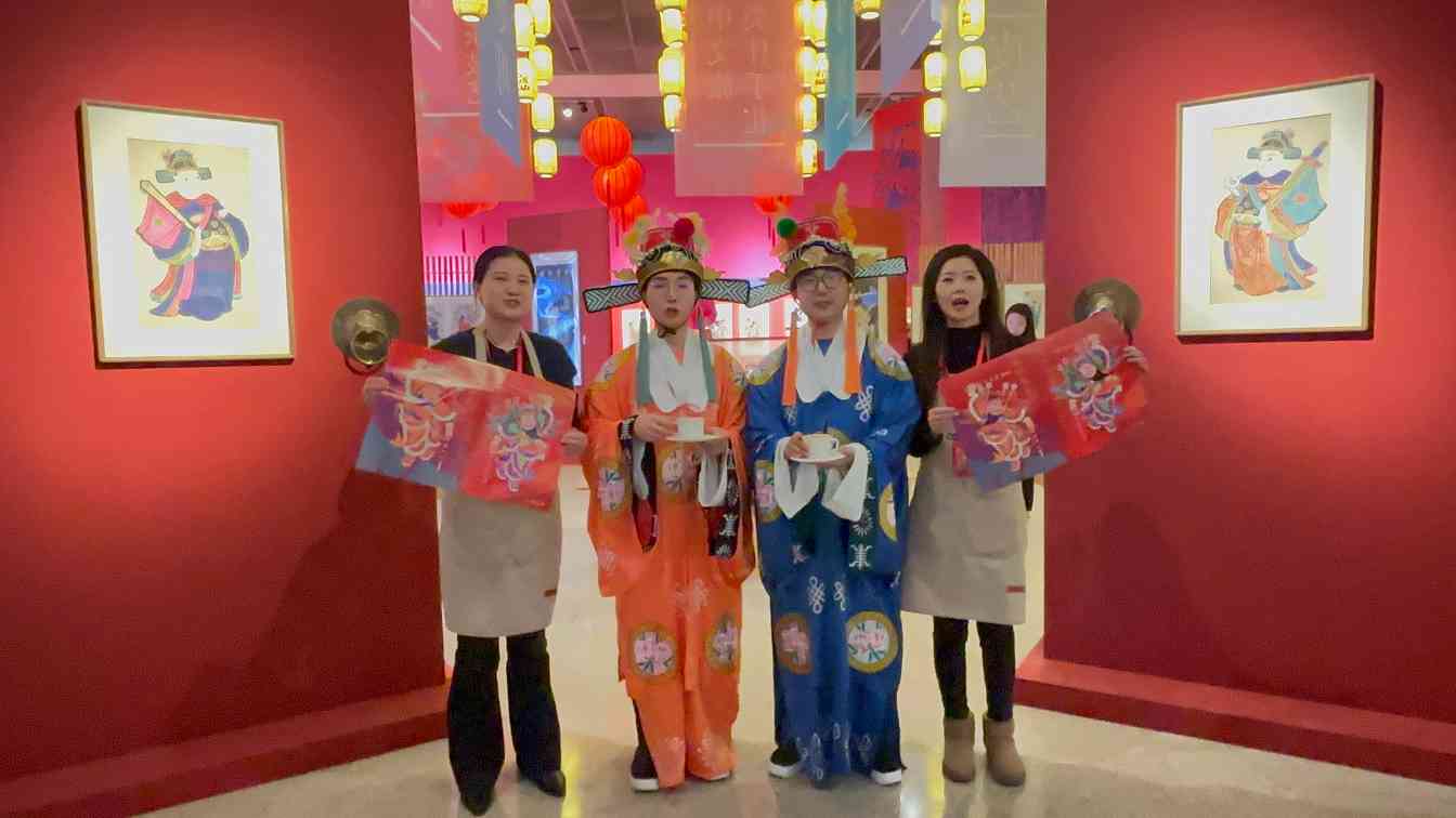 绵竹年画展展现非遗与春节习俗融合新韵(图2) 绵竹年画展展现非遗与春节习俗融合新韵(图2)