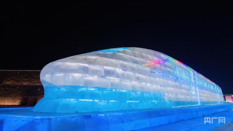冰雪高铁开启冬日浪漫之旅(图5) 冰雪高铁开启冬日浪漫之旅(图5)