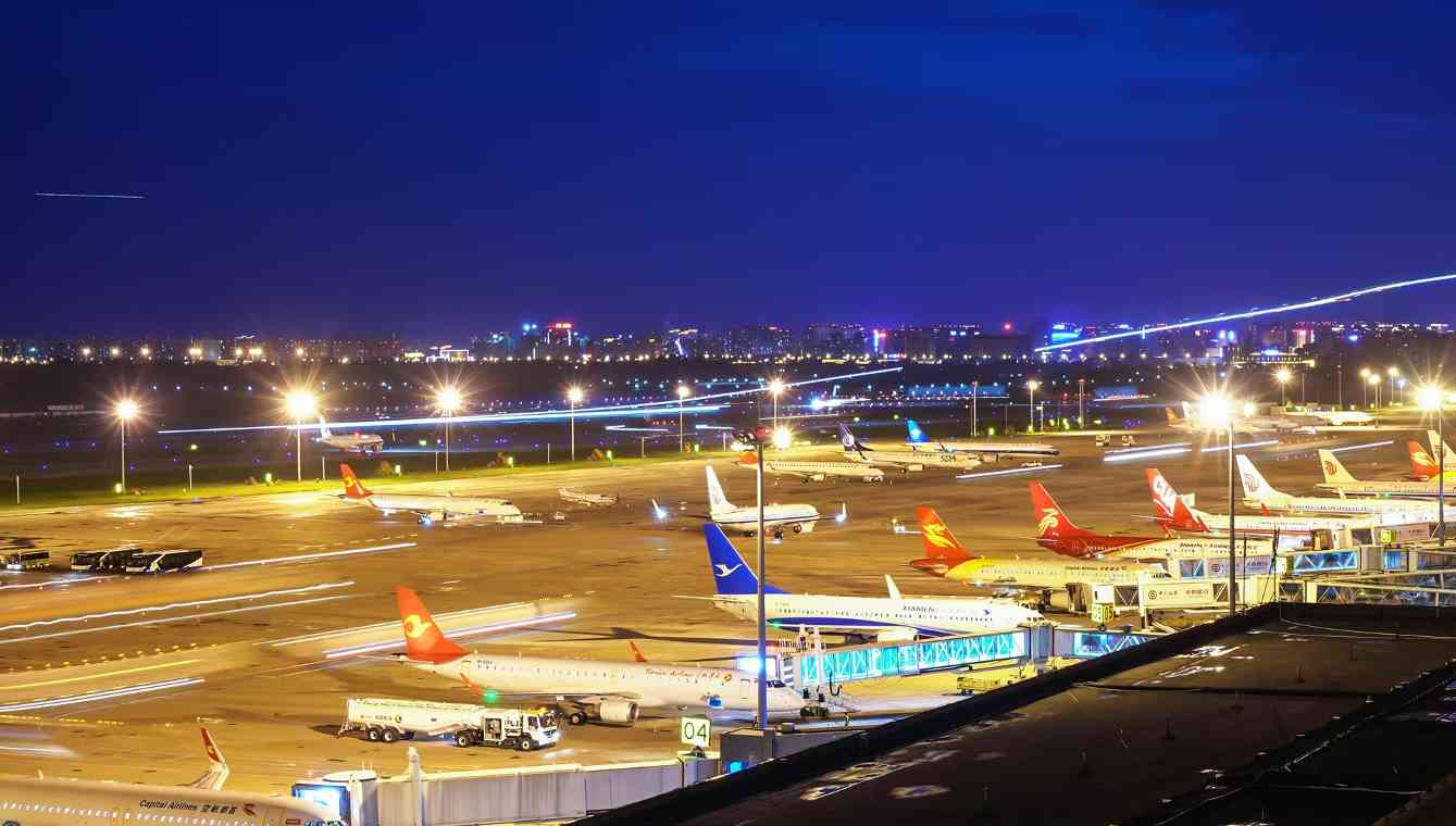 内蒙古机场集团2025年旅客吞吐量超2500万人次 - 耀途希冀旅游网