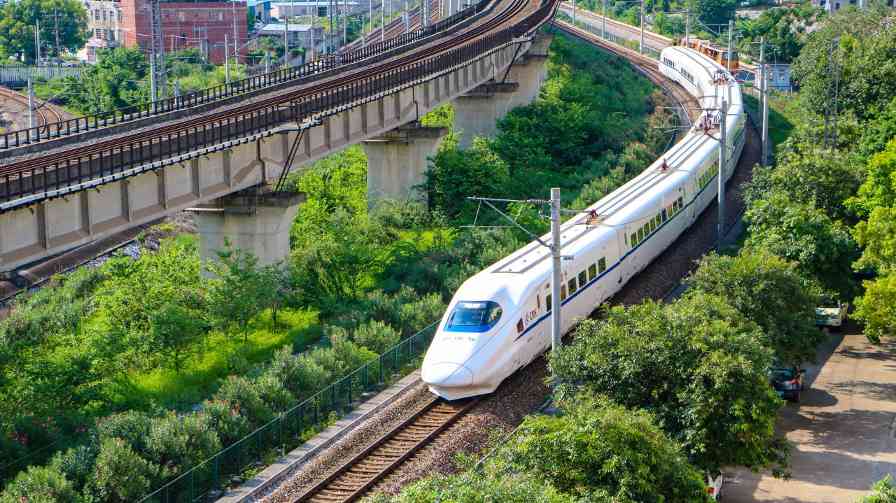 全国铁路旅客发送量创新高 旅游列车开行增长显著 - 耀途希冀旅游网
