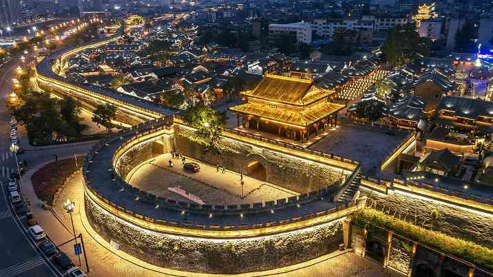 国际华侨探访凉山文旅产业 感受彝族文化魅力与民族团结传承 - 耀途希冀旅游网