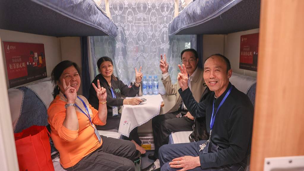 “银发族”乐享“夕阳红” - 耀途希冀旅游网